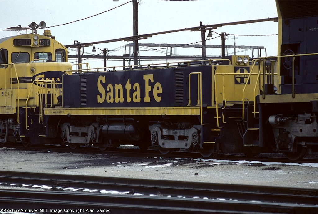 ATSF 121